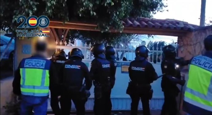 La Policía Nacional libera a once mujeres víctimas de explotación sexual y desarticula una organización criminal transnacional dedicada a la trata de seres humanos