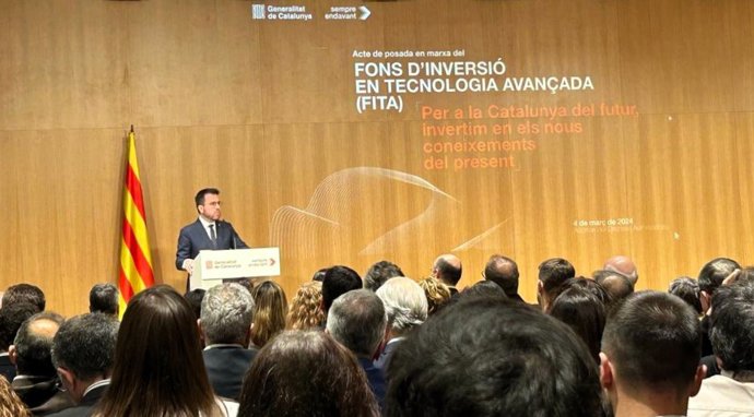 Aragonès durante durante la presentación del Fons d'Inversió en Tecnologia Avançada (Fita) de la Generalitat