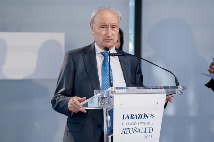 Archivo - El doctor Pedro Guillén, presidente de la Clínica CEMTRO en Madrid, participará en el congreso del COE 'Articulando el deporte'.