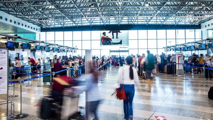 Los aeropuertos son parte integrante fundamental de la experiencia de los viajeros, según JCDecaux