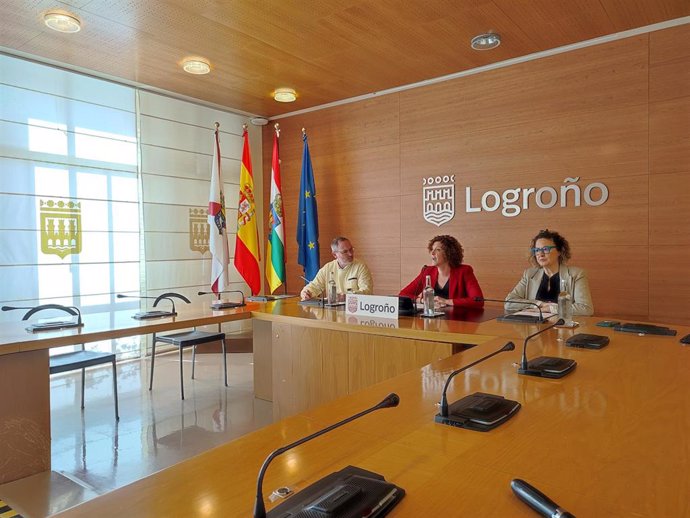 PSOE, Podemos-IU y PR+ critican que PP "sucumba" a VOX e "impida" que Logroño se sume a Declaración Institucional de 8M