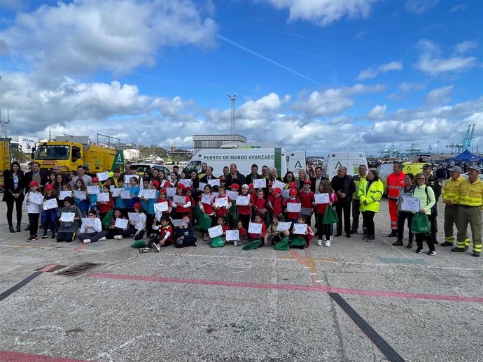 Celebración del Día Europeo del 112 en Algeciras.