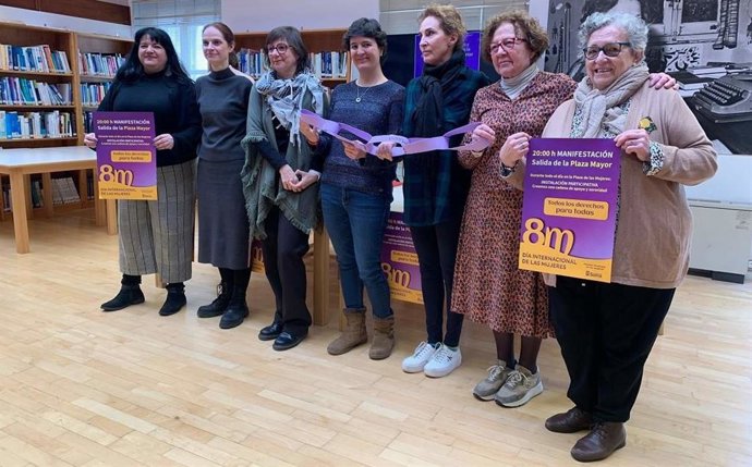 Representantes del Ayuntamiento de Soria y del Consejo Municipal de la Mujer presentan los actos del 8M en Soria