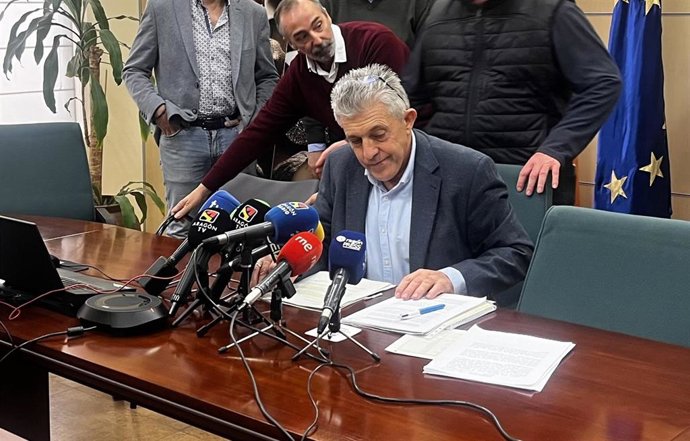 El consejero de Agricultura, Ángel Samper.