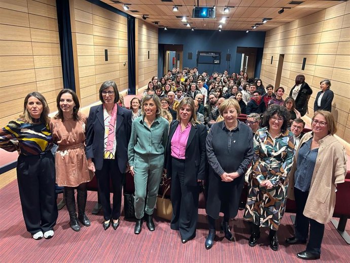 Jornada sobre Industria y Mujer.