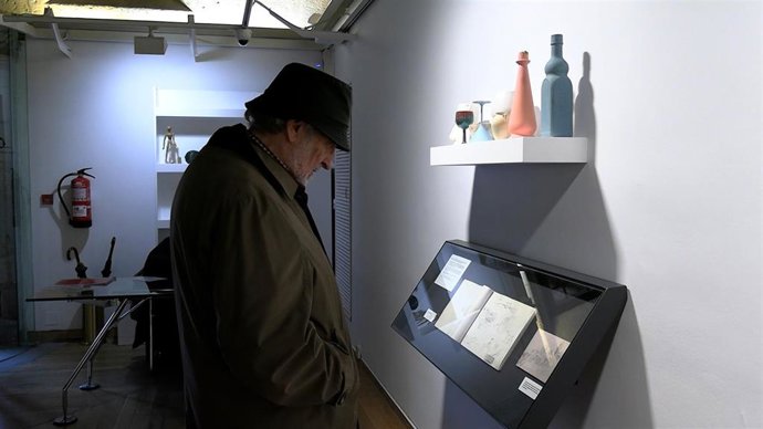 Exposición sobre dibujos de Zacarías González en Salamanca