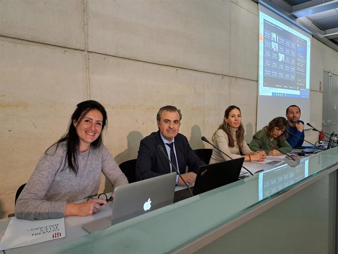 La Conselleria de Educación y Universidades destina tres millones de euros a la creación de 517 plazas de 0 a 3 años