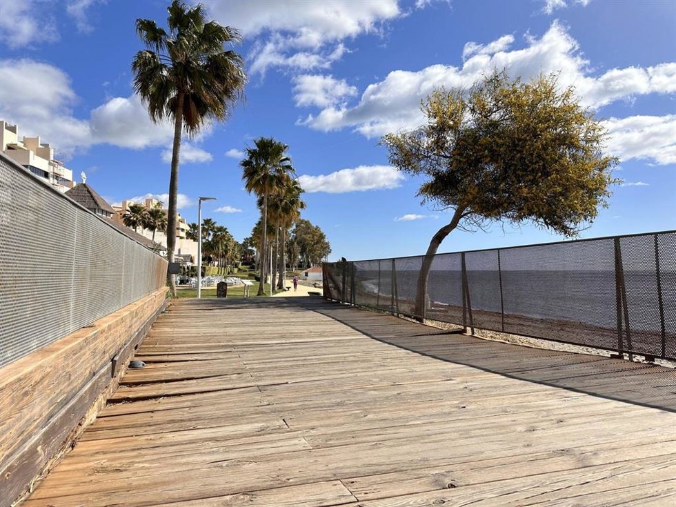 Estepona sustituirá el puente de Bahía La Plata por otro más moderno e integrado en el corredor litotal