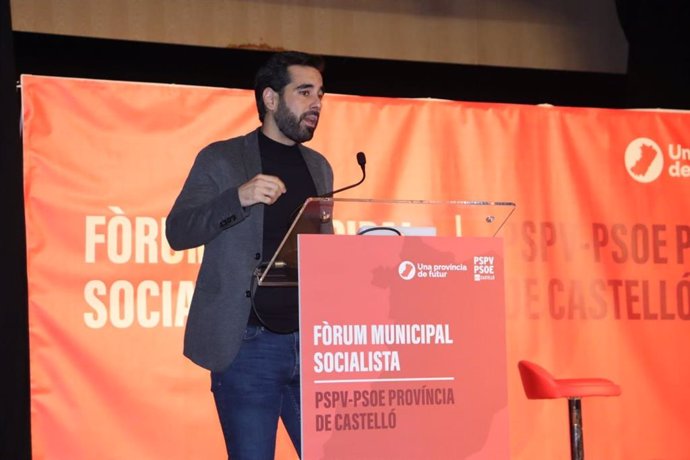 Archivo - El síndic del PSPV-PSOE en Les Corts, José Muñoz, en foto de archivo.