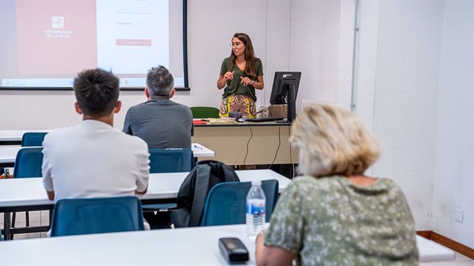 Una clase de ingés de la Casa de las Lenguas de la UR