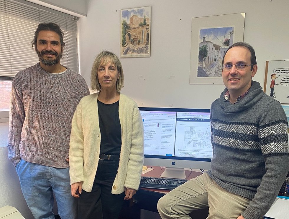 Los investigadores de la Universidad de Málaga, autores del artículo.