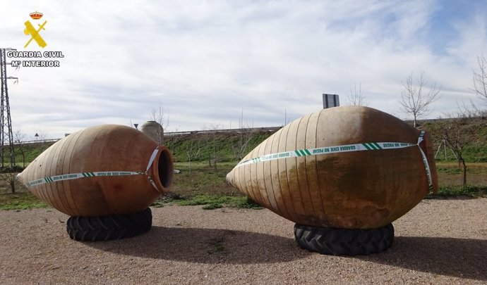 Seis personas por daños en unas conocidas bodegas de Calzada de Calatrava declaradas como Elemento Patrimonial Etnográfico e Industrial.