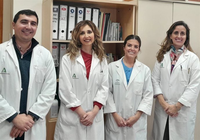 Profesionales del Hospital Macarena distinguidos en el Congreso de la Sociedad Andaluza de Endocrinología, Diabetes y Nutrición.