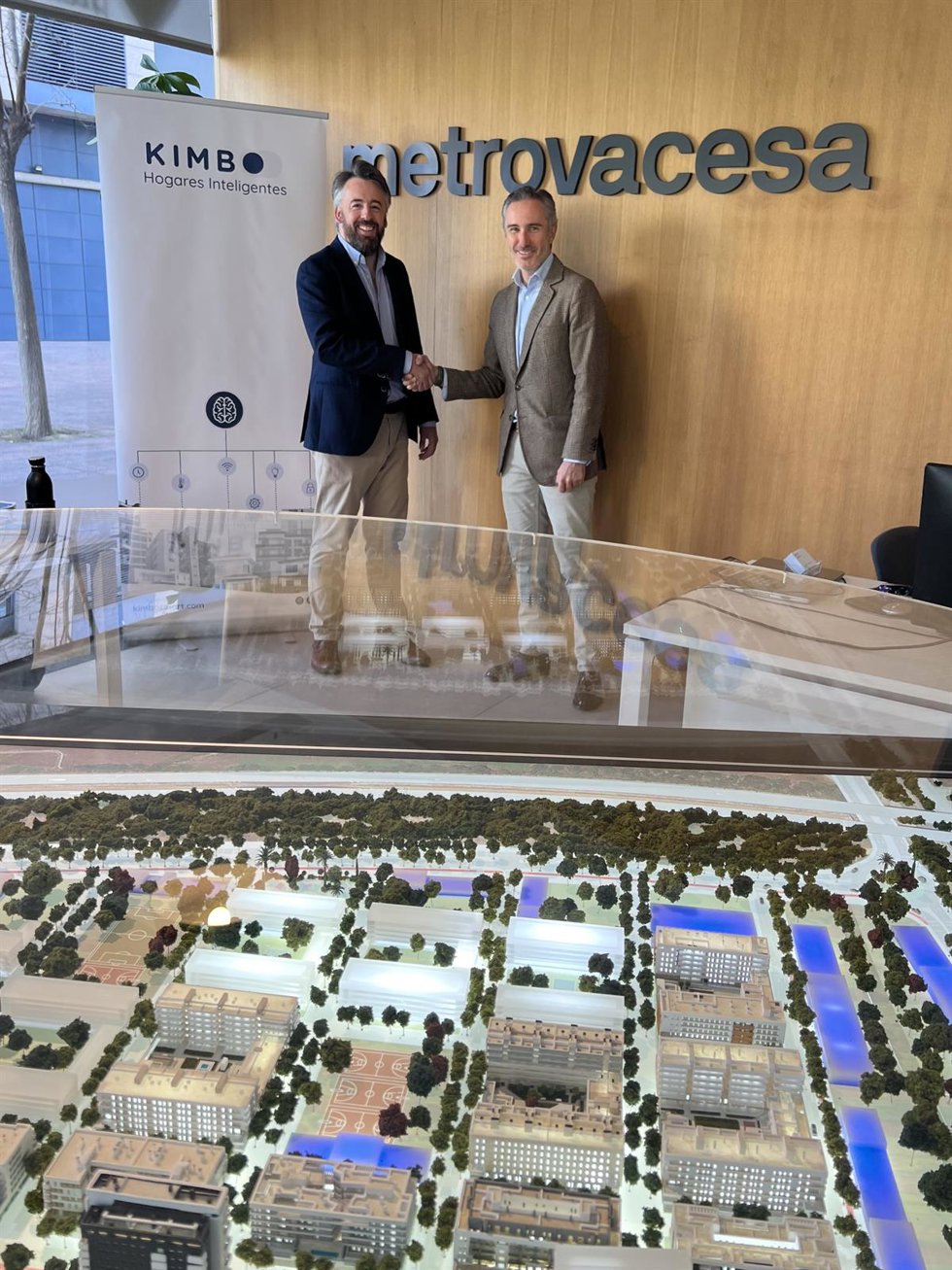 Metrovacesa y Kimbo Smart presentan la primera promoción de viviendas inteligentes en Palmas Altas.