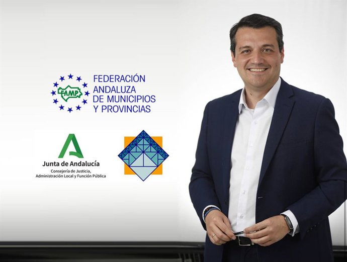 El presidente de la Federación Andaluza de Municipios y Provincias (FAMP) y alcalde de Córdoba, José María Bellido