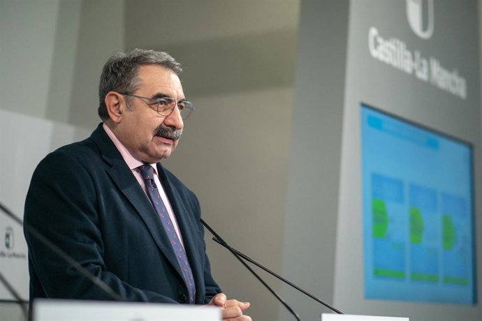 El consejero de Sanidad, Jesús Fernández Sanz, en Consejo de Gobierno