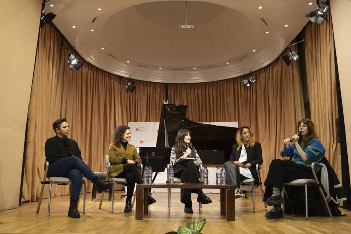La SGAE ha celebrado el #8M  con la mesa redonda 'Creadora tenías que ser', un tributo a las autoras que han luchado por la igualdad de derechos de la mujer en el campo de la autoría.