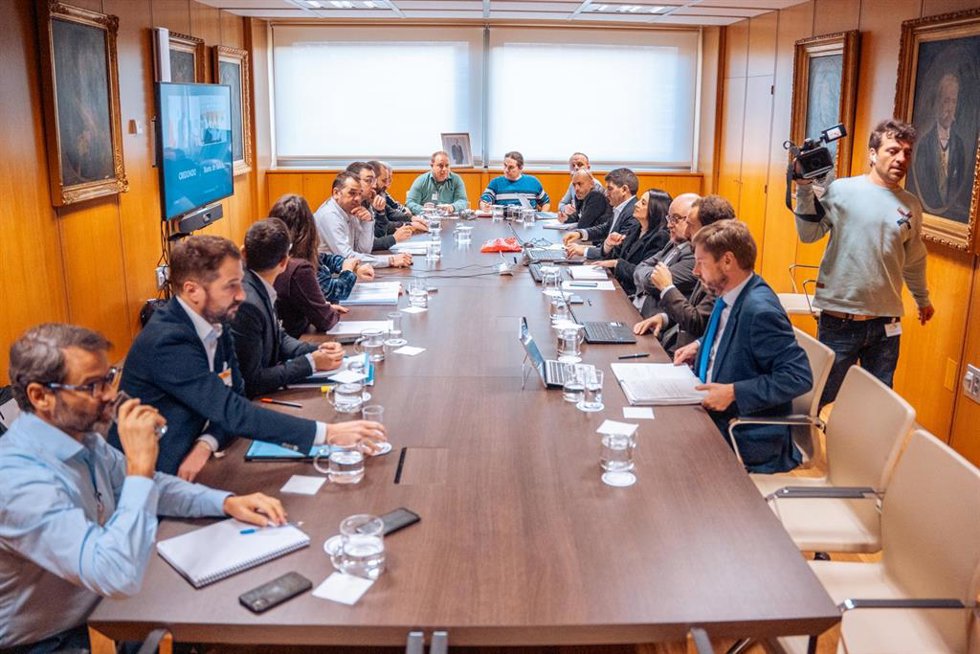 Archivo - Vista general durante la reunión de la mesa de seguimiento de Alcoa, en el Ministerio de Industria, a 26 de enero de 2024, en Madrid (España). El objetivo es tratar cuestiones como la situación financiera de la factoría y el estado de ejecució