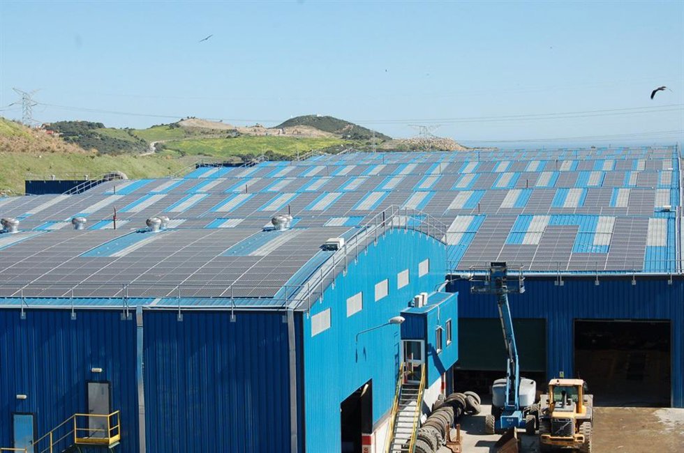 Placas Solares Complejo Ambiental Casares.