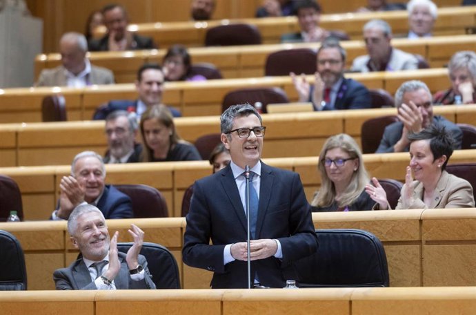 El ministro de la Presidencia, Justicia y Relaciones con las Cortes, Félix Bolaños, interviene durante una sesión de control al Gobierno, en el Senado, a 5 de marzo de 2024, en Madrid (España).