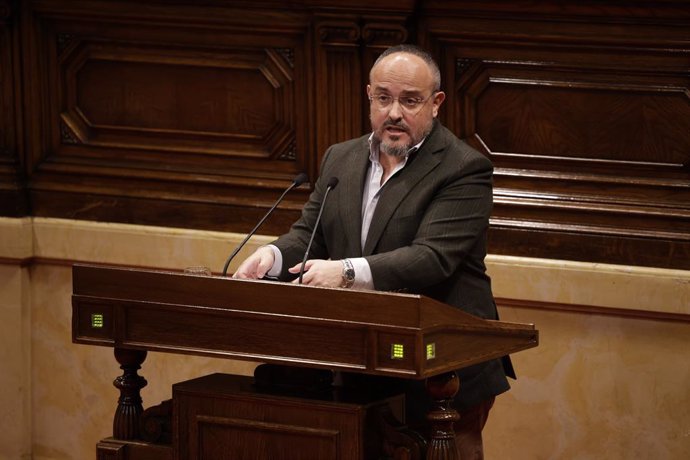El president del PP de Catalunya, Alejandro Fernández, intervé en el ple sobre agricultura en el Parlament