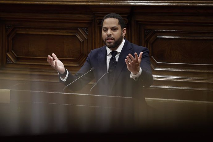 El secretari general de Vox i líder del partit en el Parlament, Ignacio Garriga, intervé en el ple monogràfic sobre agricultura en el Parlament