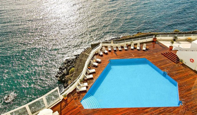 Archivo - Grupo Fuertes y SATOCAN compran el Hotel Tenerife Golf