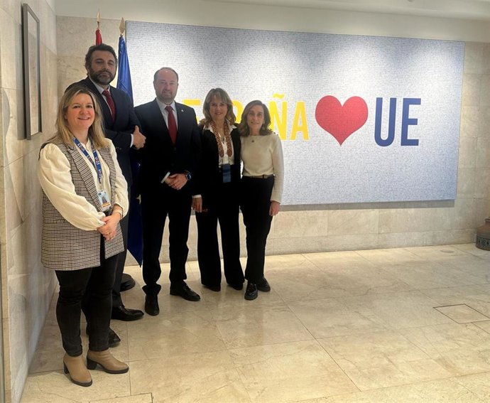 Andalucía destaca en Bruselas su "éxito" en la coordinación de universidades europeas y busca más financiación.