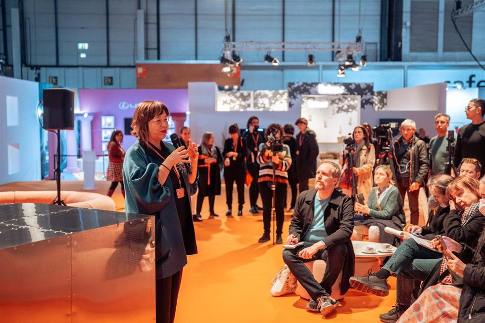 La directora de ARCO, Maribel López, inaugura ARCO Madrid 2024, en Feria de Madrid IFEMA, a 6 de marzo de 2024, en Madrid (España).