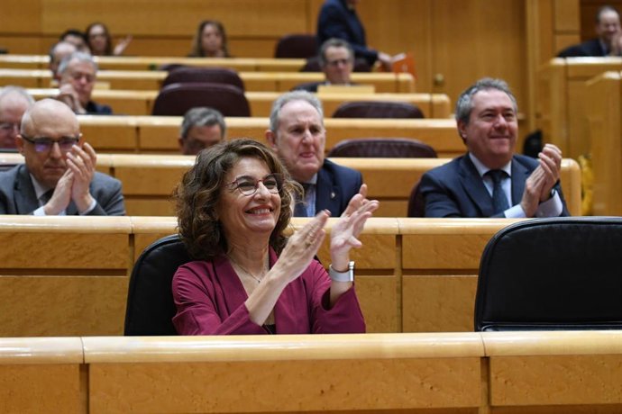 La vicepresidenta primera y ministra de Hacienda, María Jesús Montero, durante una sesión de control al Gobierno, en el Senado, a 6 de marzo de 2024, en Madrid (España).  El Senado vuelve a debatir y a votar en el Pleno de hoy los objetivos de estabilid
