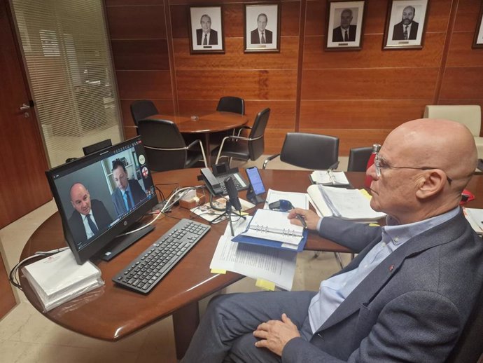 El Diputado del Común, Rafael Yanes, se reúne vía telemática con el representante de la Asociación Europea de los Testigos de Jehová, Marc Hansen, y con el portavoz de los Testigos de Jehová en España, Joan Comas