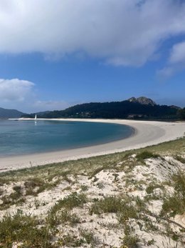 Archivo - Playa de Rodas en las Islas Cíes del Parque Nacional Marítimo Terrestre de las Islas Atlánticas de Galicia.