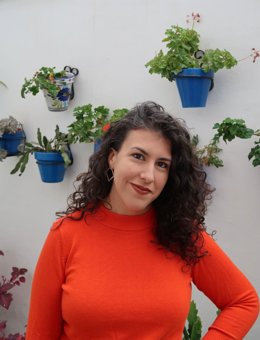 Imagen de la investigadora  Lidia García, quien dará comienzo al ciclo con una conferencia cantanda.