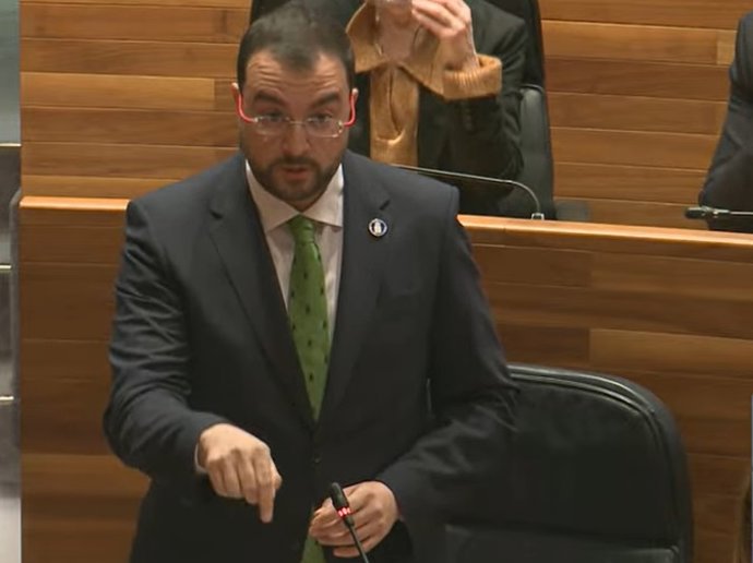 El presidente del Principado, Adrián Barbón