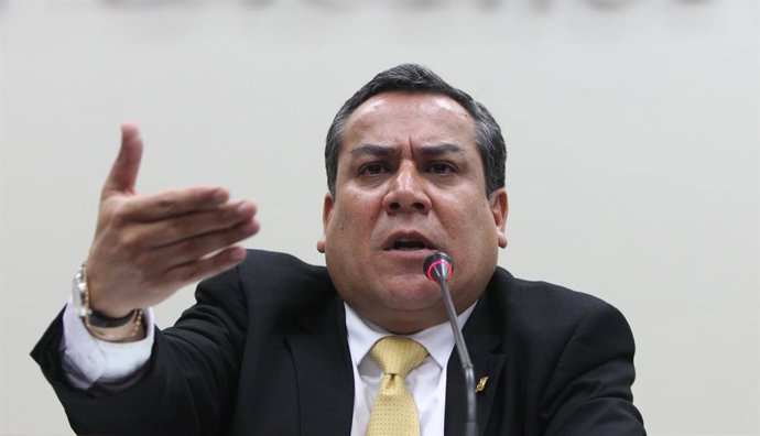 Archivo - June 29, 2015 - Lima, PERU - 29/06/2015 GUSTAVO ADRIANZEN, MINISTRO DE JUSTICIA Y DERECHOS HUMANOS DEL PERU..DA CONFERENCIA DE PRENSA SOBRE CASO DE LOS COMANDOS ACUSADOS EN LA OPERACION CHAVIN DE HUANTAR..FOTOS: ALESSANDRO CURRARINO/EL COMERCIO