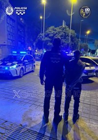 En prisión provisional el hombre que rompió las ventanillas de más de 40 coches para robar en El Palmar