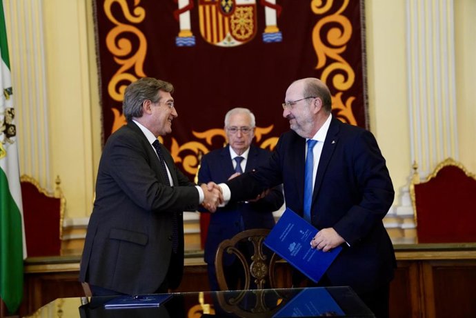 Acuerdo de adhesión de la Autoridad Portuaria de Melilla a Suncrise.