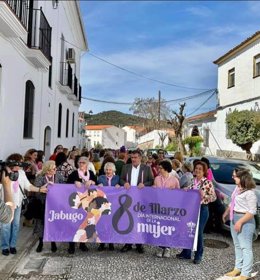 El Ayuntamiento de Jabugo (Huelva) se suma un año más a la conmemoración del Día Internacional de la Mujer.
