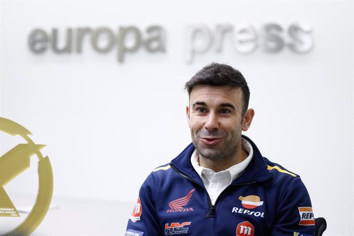 Archivo - Toni Bou attends an interview after winning his 34th Trial World Championship at Europa Press headquarters on November 06, 2023, in Madrid, Spain.