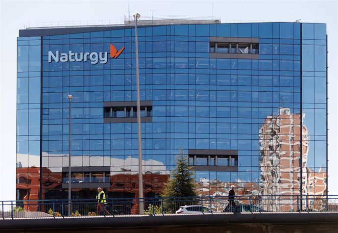 Archivo - Fachada de la sede de Naturgy, a 4 de abril de 2023, en Madrid (España). Naturgy es una empresa española que opera en los sectores eléctrico y gasístico. Su sede operativa está en Barcelona, y su domicilio social se encuentra en Madrid. Naturgy 