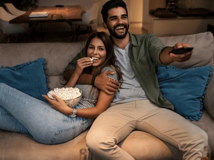 Antes de comprar un sofá es importante valorar todas las opciones puesto que es uno de los elementos clave de cualquier hogar