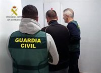 La Guardia Civil detiene a una pareja por un violento robo a un vecino de Puerto de Mazarrón
