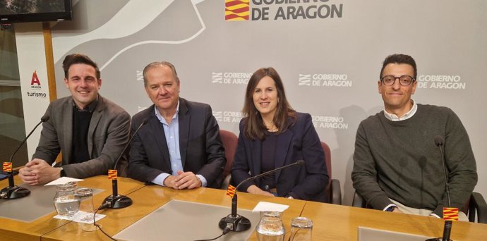 Presentación de la Far West de Calatayud en el Pignatelli.