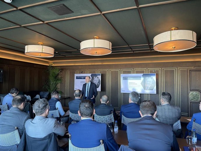 Encuentro 'C-Coffee' de la consultora Penteo y presentación del informe 'IT Trends 2024'