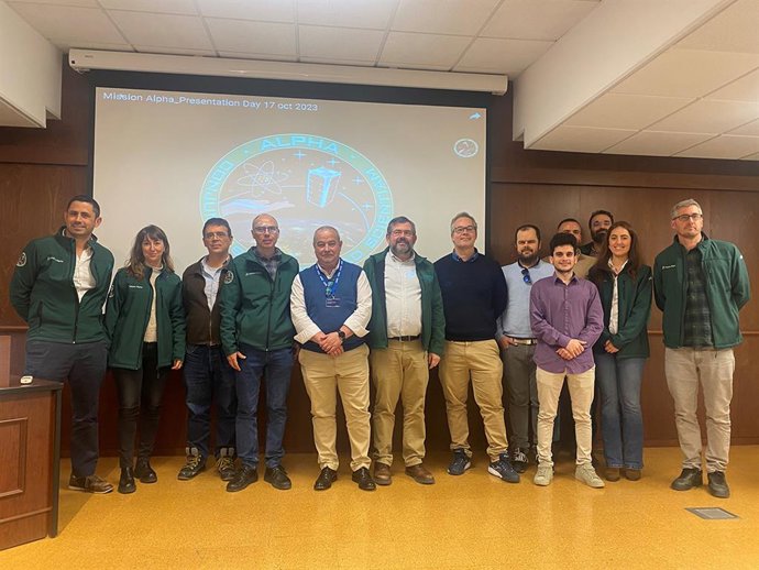 La Escuela de Ingenieros de la US acoge un seminario de Electrónica centrado en el primer satélite 100% andaluz.