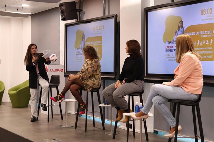 Las mujeres continúan infrarrepresentadas en la gestión y dirección deportiva, según datos de AEMED y LaLiga