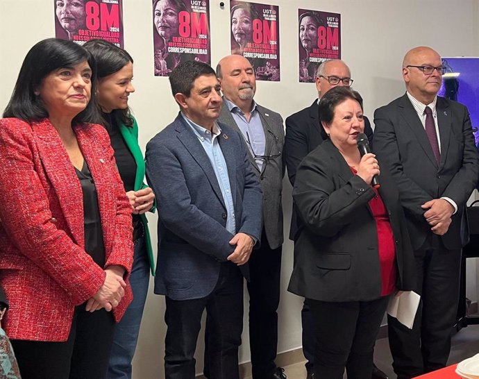 Reyes en el desayuno de la UGT por el 8M