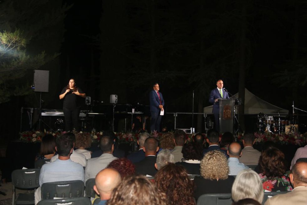 El presidente de la Diputación de Granada, Francis Rodríguez, interviene en el acto en homenaje a Federico García Lorca del pasado agosto en Alfacar, en imagen de archivo