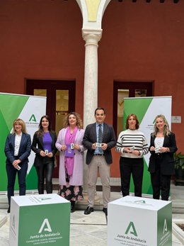 El consejero de Justicia de la Junta, José Antonio Nieto, en la firma del I Plan de Igualdad para la Administración de Justicia en Andalucía.