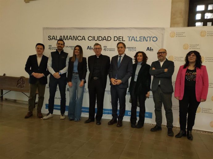 Intervinientes en la jornada de 'Salamanca Tech' en la UPSA